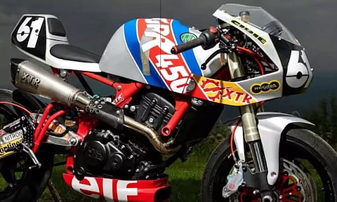 ரேசிங் களத்திற்காக ரெடியான ராயல் என்ஃபீல்டு கெரில்லா 450