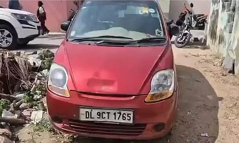 குடிமகன்களே உஷார்... ஏ.சி காருக்குள் மது அருந்திய 2 பேர் மூச்சு திணறி உயிரிழப்பு