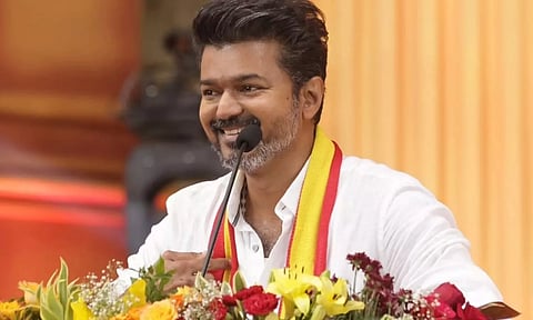 2026 தேர்தல் கூட்டணி குறித்து முடிவெடுக்க விஜய்க்கு முழு அதிகாரம் - த.வெ.க. செயற்குழுக் கூட்டத்தில் தீர்மானம்