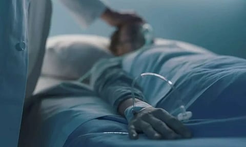 குஜராத்தில் சட்டவிரோத ஸ்டெம் செல் சிகிச்சை பரிசோதனை.. 2352 பேரில் 741 பேர் உயிரிழப்பு - அதிர்ச்சி