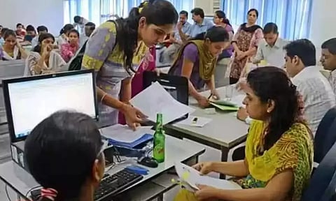 பொறியியல் படிப்புகளுக்கு நாளை கலந்தாய்வு தொடக்கம்