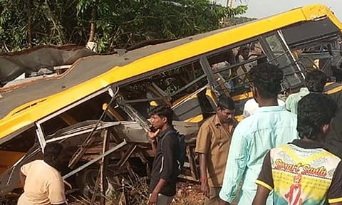 கடலூரில் பள்ளி வேன் மீது ரெயில் மோதிய விபத்திற்கு காரணம் யார்? - வெளியான அதிர்ச்சி தகவல்