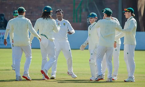 2வது டெஸ்டிலும் வெற்றி: ஜிம்பாப்வேக்கு எதிரான தொடரை 2-0 என கைப்பற்றியது தென் ஆப்பிரிக்கா