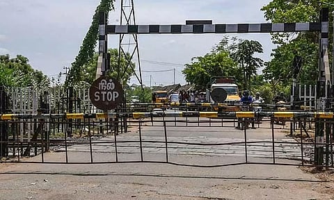 ரெயில்வே கேட்களில் சிசிடிவி கட்டாயம்: விபத்துகளை தவிர்க்க புது வழிமுறைகளை வெளியிட்ட ரெயில்வே