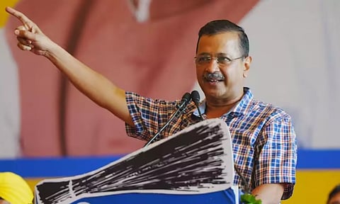 எனக்கு நோபல் பரிசு வழங்கப்பட வேண்டும் - கெஜ்ரிவால் பேச்சு.. மன நல பரிசோதனைக்கு பாஜக பரிந்துரை