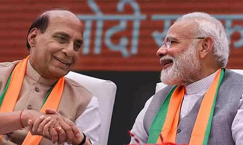 பாதுகாப்புத்துறை அமைச்சர் ராஜ்நாத் சிங்குக்கு பிரதமர் மோடி பிறந்தநாள் வாழ்த்து