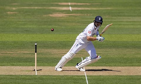 லார்ட்ஸ் டெஸ்ட் முதல் நாள்: மதிய உணவு இடைவேளை வரை இங்கிலாந்து 83/2