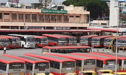 சம்பள உயர்வு கேட்டு வருகிற 5-ந்தேதி முதல் அரசு பஸ் ஊழியர்கள் வேலை நிறுத்தம்