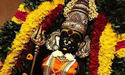 ஆடி முதல் வெள்ளி: வழிபாட்டு முறையும் நன்மையும்