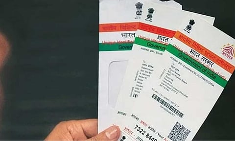 1.17 கோடி மரணமடைந்தவர்களின் ஆதார் எண்கள் முடக்கம்