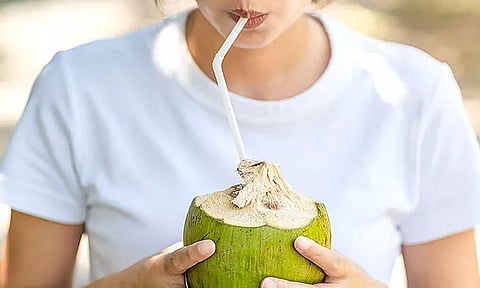 காய்ச்சலின்போது இளநீர் பருகலாமா?