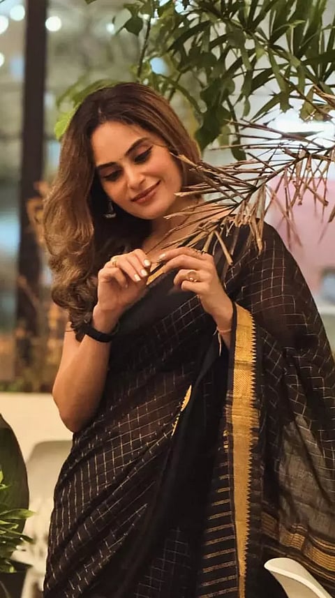 ஸ்ருதிகா அர்ஜுனின் ரீசன்ட் க்ளிக்ஸ்..!