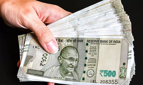 தனிநபர் வருமானத்தில் முதலிடம் பிடித்த கர்நாடகா: அப்போ தமிழ்நாடு எத்தனையாவது இடம்...