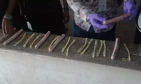 பெங்களூரு: பேருந்து நிலையத்தில் கண்டெடுக்கப்பட்ட வெடிபொருட்கள் - பரபரப்பு சம்பவம்