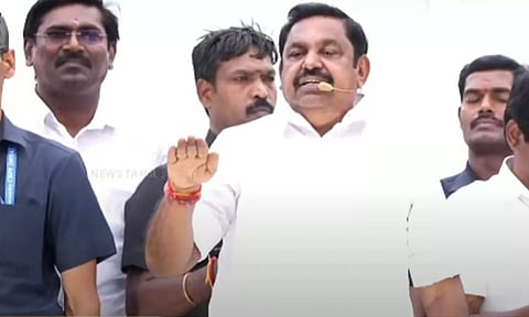 விவசாயிகளுக்கு ஷிப்ட் முறையில் தி.மு.க. ஆட்சியில் மின்சாரம் தருகிறார்கள்- எடப்பாடி பழனிசாமி