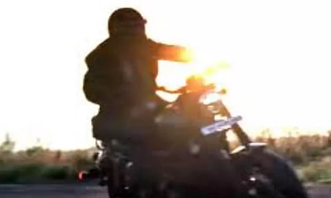 ஏகப்பட்ட மாற்றங்களுடன் வெளியீட்டுக்கு ரெடியாகும் யெஸ்டி ரோட்ஸ்டர்