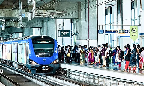 மெட்ரோ ரெயில் நிலையங்களில் புகையிலை பொருட்களை பயன்படுத்தினால் அபராதம்