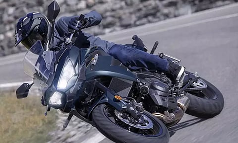 புதிய நிறங்களுடன் அறிமுகமான கவாசகி பைக்