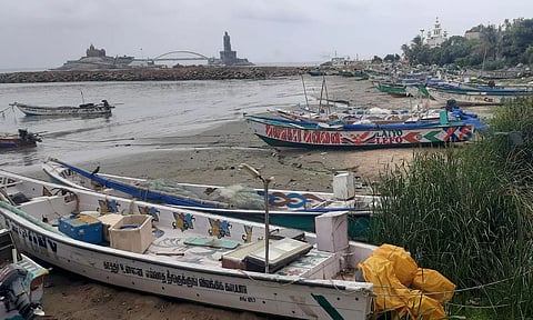 கன்னியாகுமரியில் மீனவர்கள் 'திடீர்' வேலைநிறுத்தம்