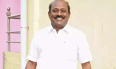 ஆன்லைனில் பொருட்கள் வாங்குவதை பொதுமக்கள் தவிர்க்க வேண்டும்- விக்கிரமராஜா