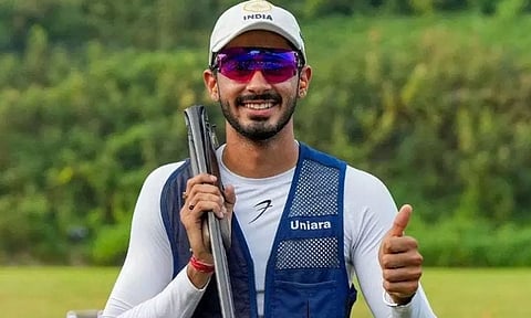 ஆசிய துப்பாக்கி சுடுதல் சாம்பியன்ஷிப்: தங்கம் வென்றார் அனந்த்ஜீத் சிங் நருகா