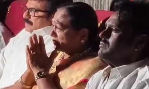 Captain Prabhakaran | கேப்டனை பார்த்ததும் கதறி அழுத பிரேமலதா - விஜய பிரபாகரன்