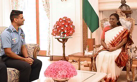 ஜனாதிபதியை சந்தித்த சுபான்ஷு சுக்லா: ககன்யான் திட்டம் வெற்றிபெற வாழ்த்து