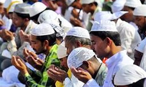 பிறை தெரிந்தது: 5-ந்தேதி மிலாடி நபி விழா- அரசு காஜி அறிவிப்பு