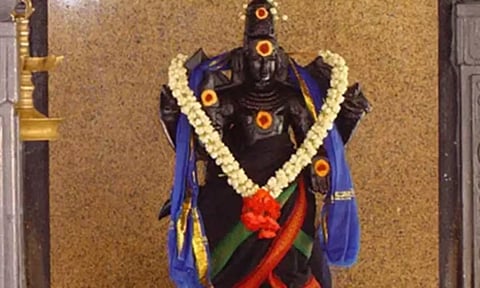 Sani Bhagavan Mantra in Tamil: சங்கடம் தீர்க்கும் சனிபகவானுக்குரிய தமிழ் மந்திரம்