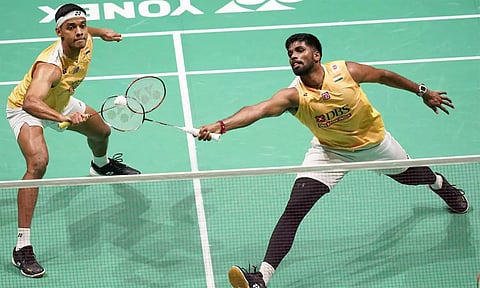 உலக பேட்மிண்டன் சாம்பியன்ஷிப்: காலிறுதிக்கு முன்னேறியது சாத்விக் சிராக் ஜோடி