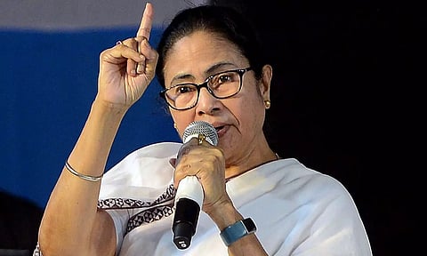 நான் உயிருடன் இருக்கும் வரை நடக்காது: பாஜகவை எச்சரித்த மம்தா பானர்ஜி