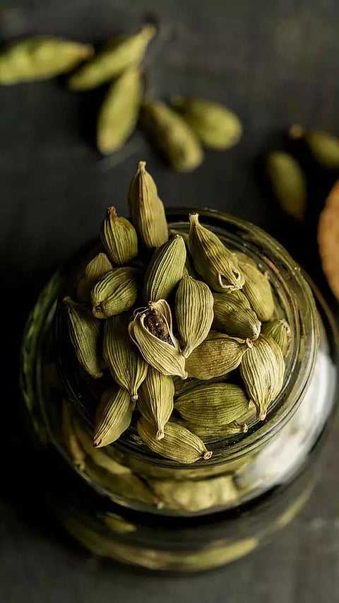 ரத்தத்தில் சர்க்கரை அளவை கட்டுப்படுத்தும் ஏலக்காய்