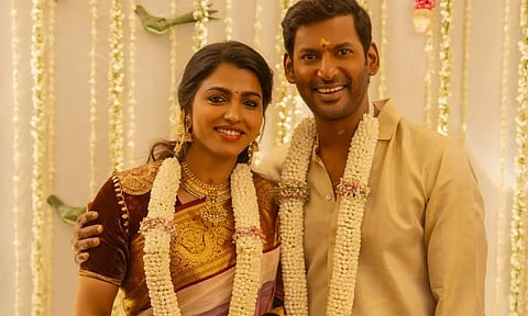 சைலண்ட்டா நடந்த விஷால் - சாய் தன்ஷிகா திருமண நிச்சயதார்த்தம்