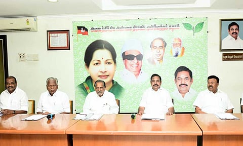 அண்ணாமலை குறித்து விமர்சிக்க வேண்டாம்: அதிமுக நிர்வாகிகளுக்கு இபிஎஸ் அறிவுறுத்தல்..!