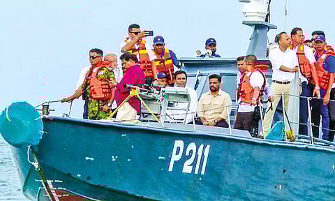 ரோந்து கப்பலில் கச்சத்தீவு சென்ற இலங்கை அதிபர் அனுரகுமார திசநாயகே.