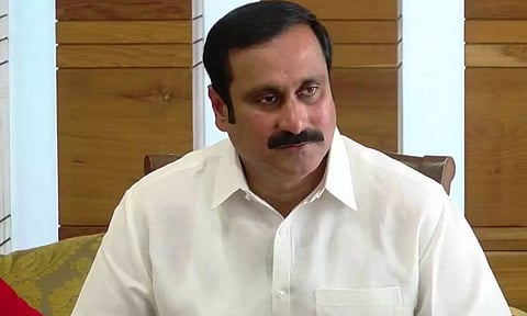 பள்ளி ஆசிரியர்களுக்கு பணிப்பாதுகாப்பு வழங்க சிறப்பு தகுதித்தேர்வு நடத்த வேண்டும்- அன்புமணி ராமதாஸ்