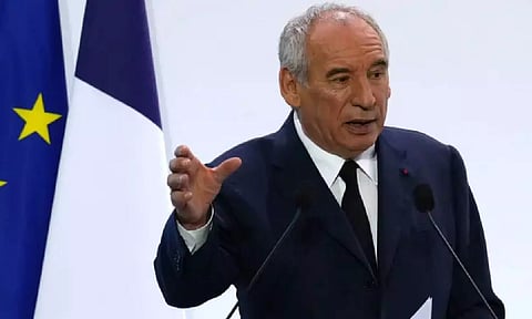 பிரான்ஸ் அரசு கவிழ்ந்தது - நம்பிக்கை வாக்கெடுப்பில் பிரதமர் பேரூ தோல்வி