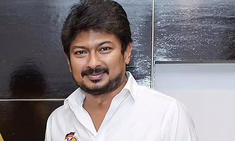 அஞ்சலி செலுத்துவதற்கு வந்தேன்... அரசியல் பேச விருப்பம் இல்லை- உதயநிதி