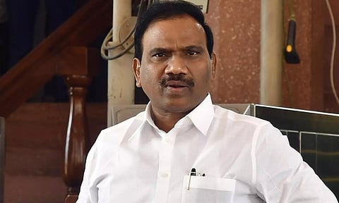 அ.தி.மு.க. டெல்லியில் இருந்து இயக்கப்படுகிறது- ஆ.ராசா