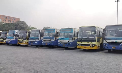 வார விடுமுறை, முகூா்த்த நாள்: 980 சிறப்பு பஸ்கள் இயக்கம்