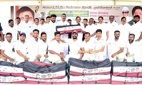 அ.தி.மு.க ஆட்சியில் தான் விளையாட்டு வீரர்களுக்கு அரசு வேலைவாய்ப்பில் 3% இட ஒதுக்கீடு வழங்கப்பட்டது - இ.பி.எஸ்.