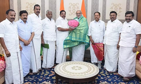 துணை ஜனாதிபதியை சந்தித்தார் எடப்பாடி பழனிசாமி