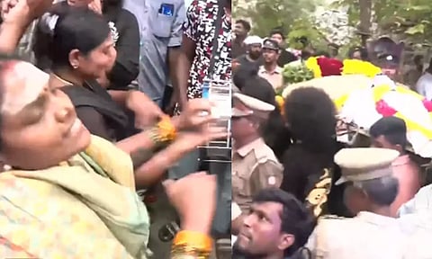 ரோபோ சங்கரின் இறுதி ஊர்வலத்தில் கண்ணீர்மல்க நடனமாடிய அவரது மனைவி