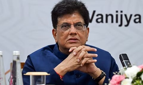 பிரச்சனைகளை பேசித் தீர்க்க நாளை அமெரிக்கா விரைகிறது பியூஷ் கோயல் தலைமையிலான குழு!