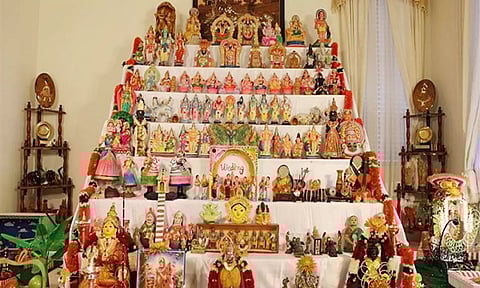 நவராத்திரி விழா - கொலு படிகள் அமைக்கும் முறை