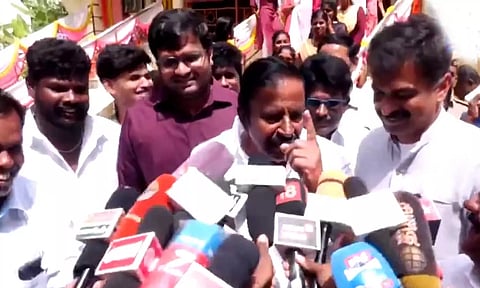 இரண்டு அமைச்சர்கள் இருந்தும் திருச்சி வளர்ச்சி அடையவில்லையா?- கே.என். நேரு பதில்