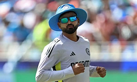 டெஸ்ட் கிரிக்கெட்டுக்கு 6 மாதம் ஓய்வு கொடுத்த ஷ்ரேயாஸ் அய்யர்