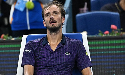 சீனா ஓபன் டென்னிஸ்: காயத்தால் அரையிறுதியில் விலகிய மெத்வதேவ்