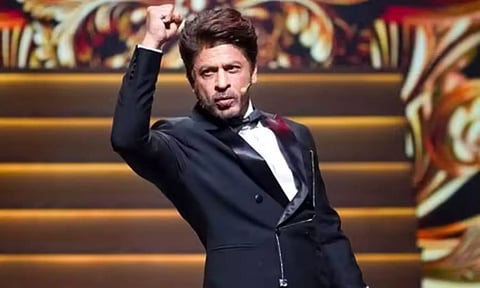 உலகின் பணக்கார நடிகராக உயர்ந்த ஷாருக்கான் - சொத்துமதிப்பு எவ்வளவு தெரியுமா?