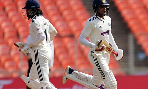 IND vs WI முதல் டெஸ்ட்: கில் - ராகுல் அபாரம்.. 2-ஆம் நாள் ஆட்ட நிலவரம்!